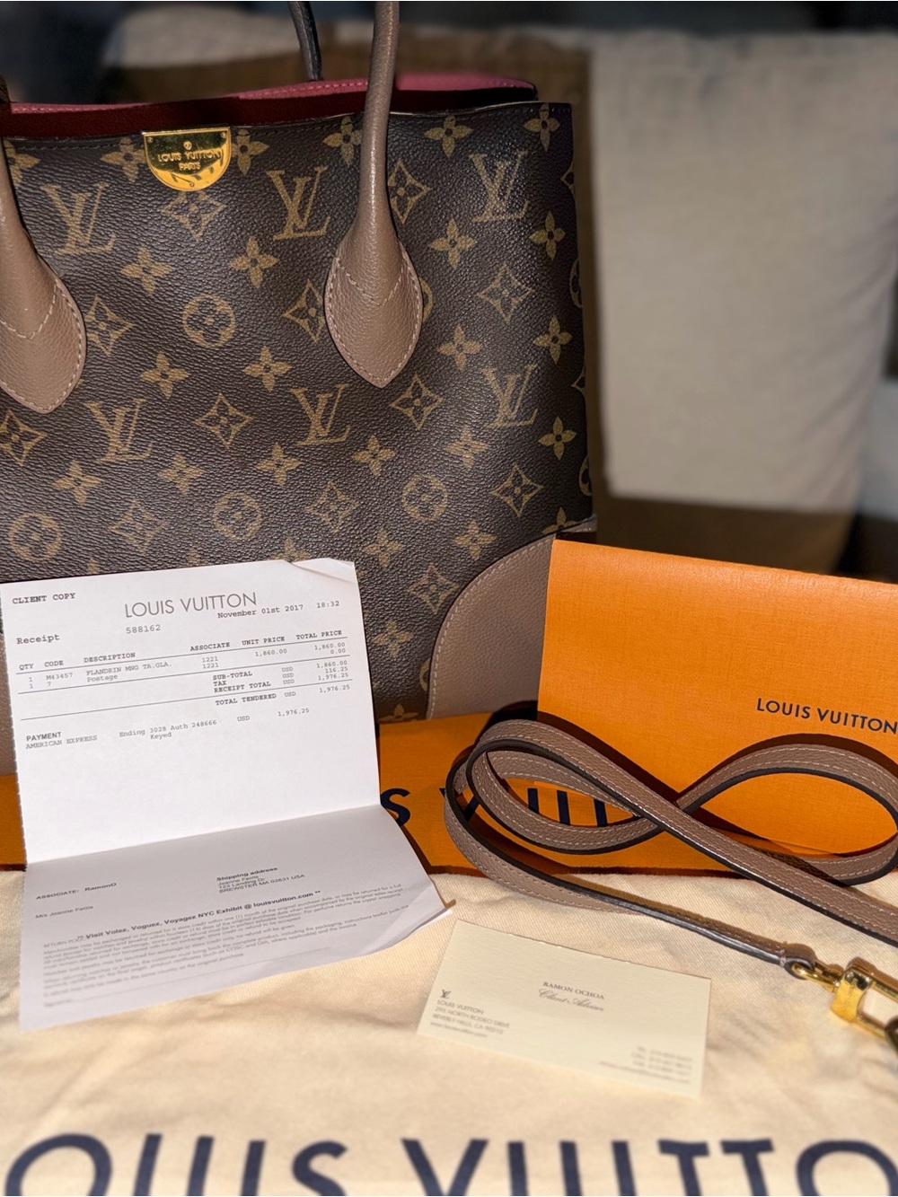 LOUIS VUITTON
Monogram Flandrin Taupe Glace